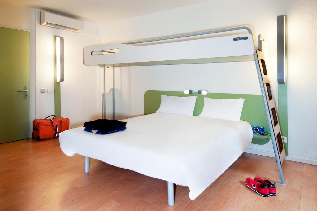 Ibis Budget Понтіві Номер фото